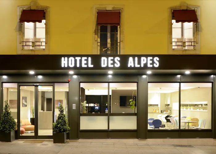 Hotel de 3 estrellas: Hotel Des Alpes